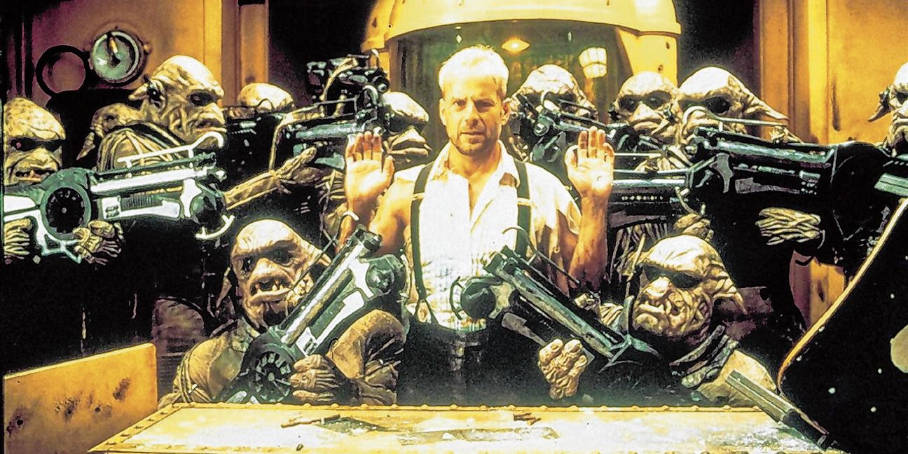 Mal wieder steckt Bruce Willis in der Klemme. Doch „Das fünfte Element“ ist viel zu wichtig, um sich davon ins Bockshorn jagen zu lassen. Bilder: z